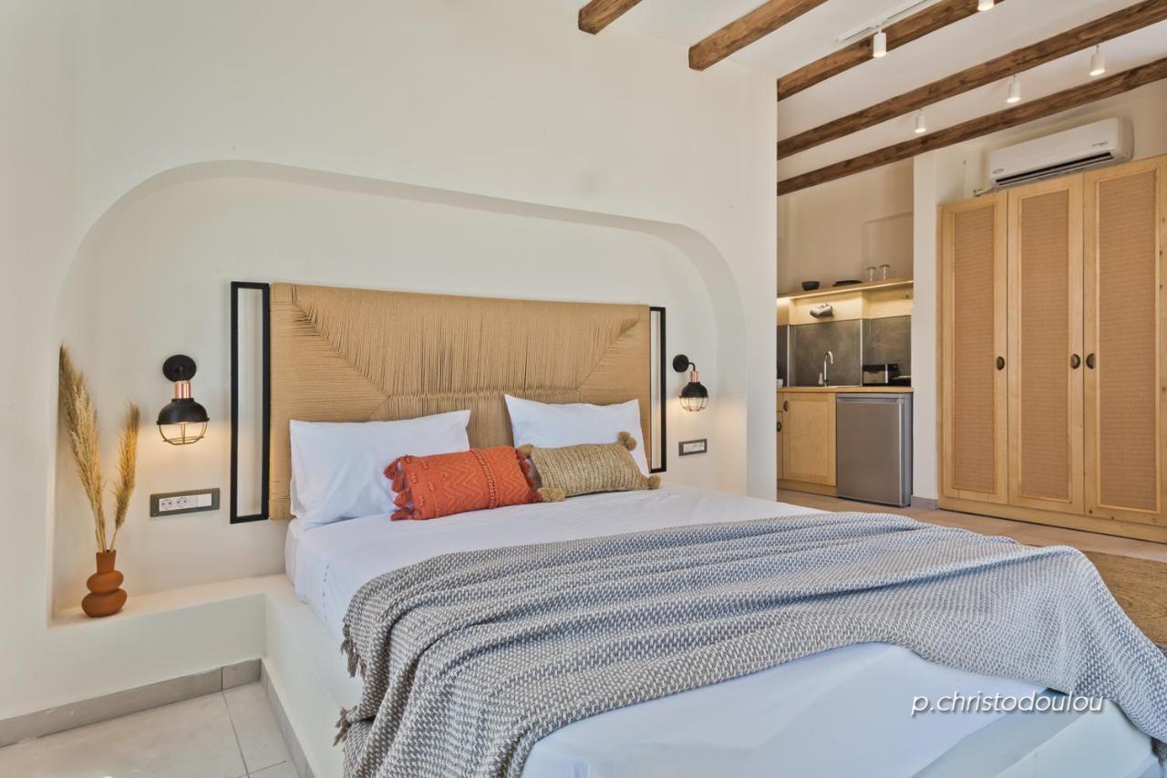 Ypsilos Beach Suites Adults Only Kyra Panagia Buitenkant foto